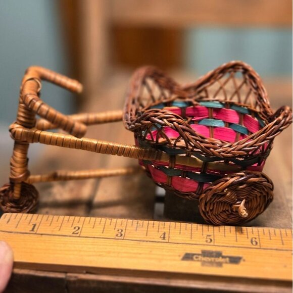 Vintage Wicker Tricycle Planter Basket With Colorful Weave Design boho cottage - Picture 4 of 9